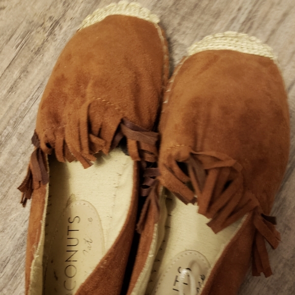 🍍🥥 CUTE Coconuts 😁 - Picture 5 of 8